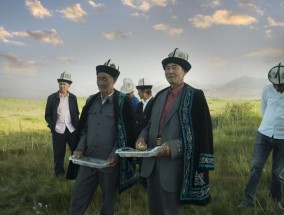 文化中国行·遇见非遗丨在帕米尔吟唱,74岁的他是最“燃”婚礼主持人