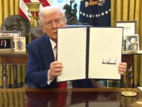 特朗普签署行政令重振造船业，“若中国在海上贸易影响力像美元，全球地缘政治就变了”