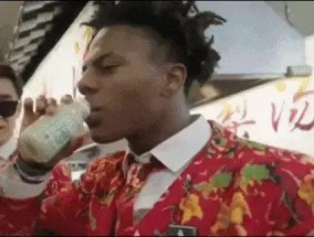 甲亢哥成都行，这女孩被骂不冤