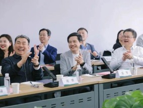 雷军透露小米汽车招聘要求：一定要喜欢开车，喜欢玩赛车游戏、模拟器的高手